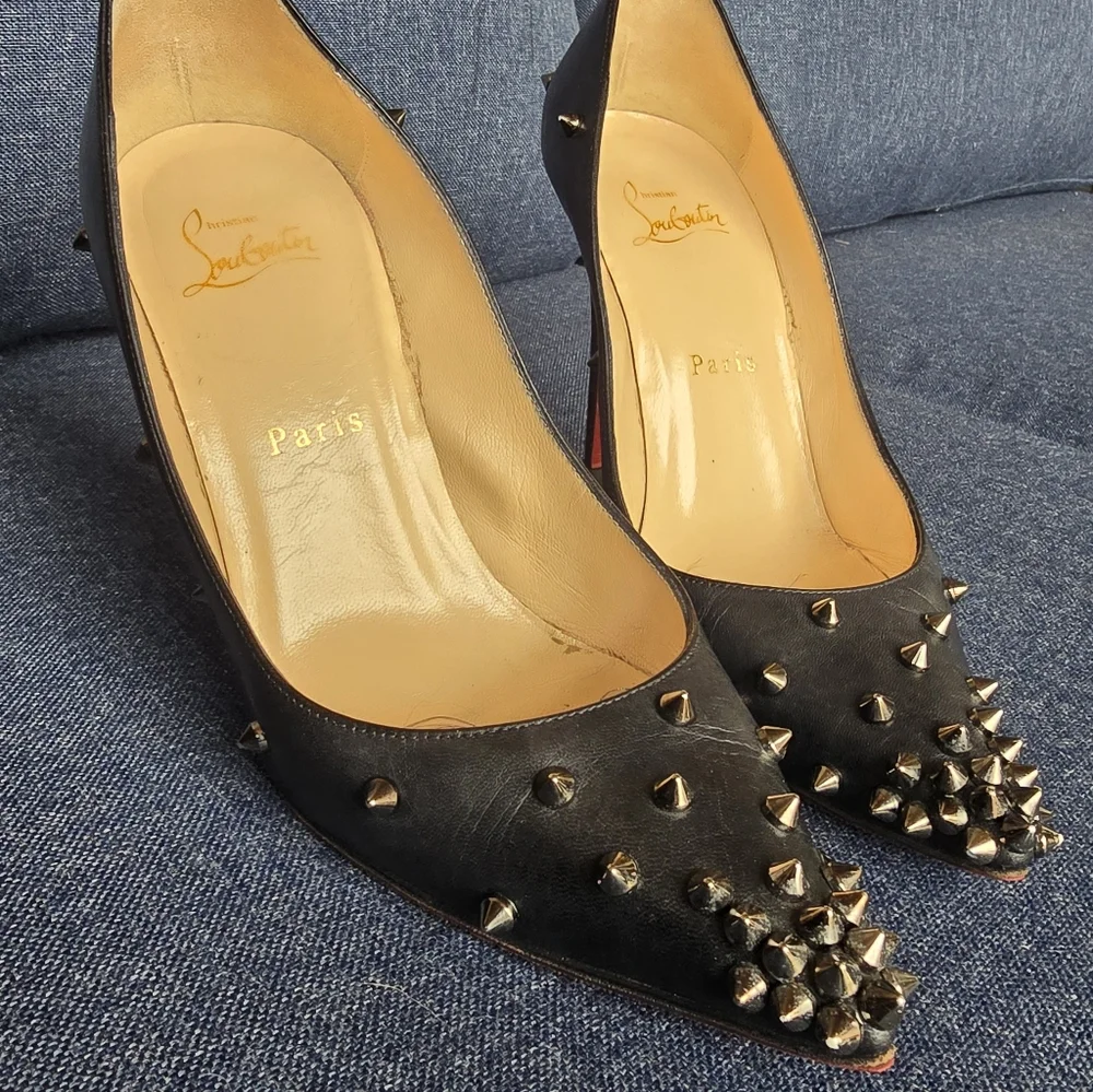 Authentic Christian Louboutin Black Leather Spiked Heels - Picture 4 of 13